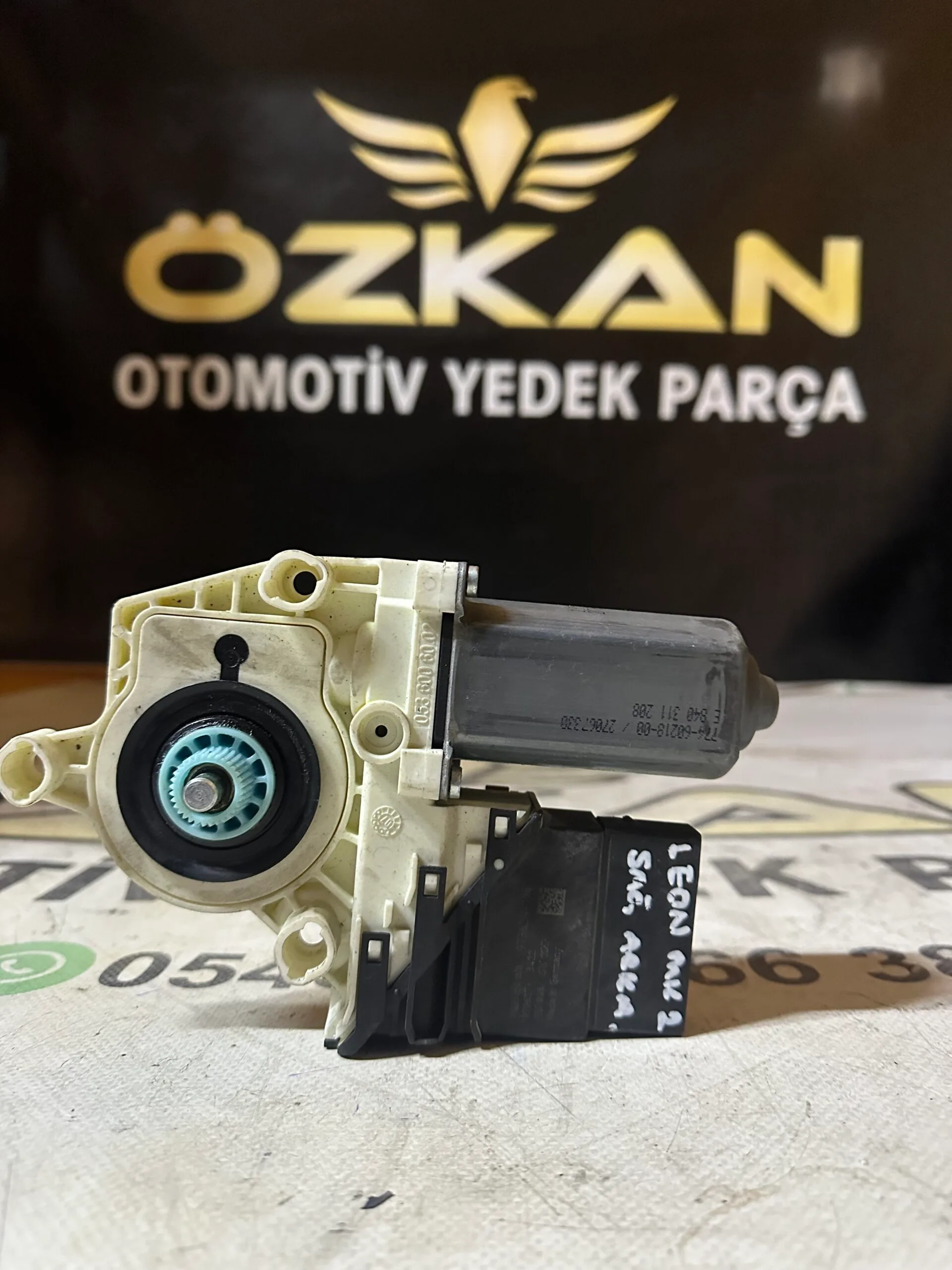Seat Leon Sağ Arka Cam Motoru , 1K0959704N , 1K0 959 704 N - Küçük Görsel 2