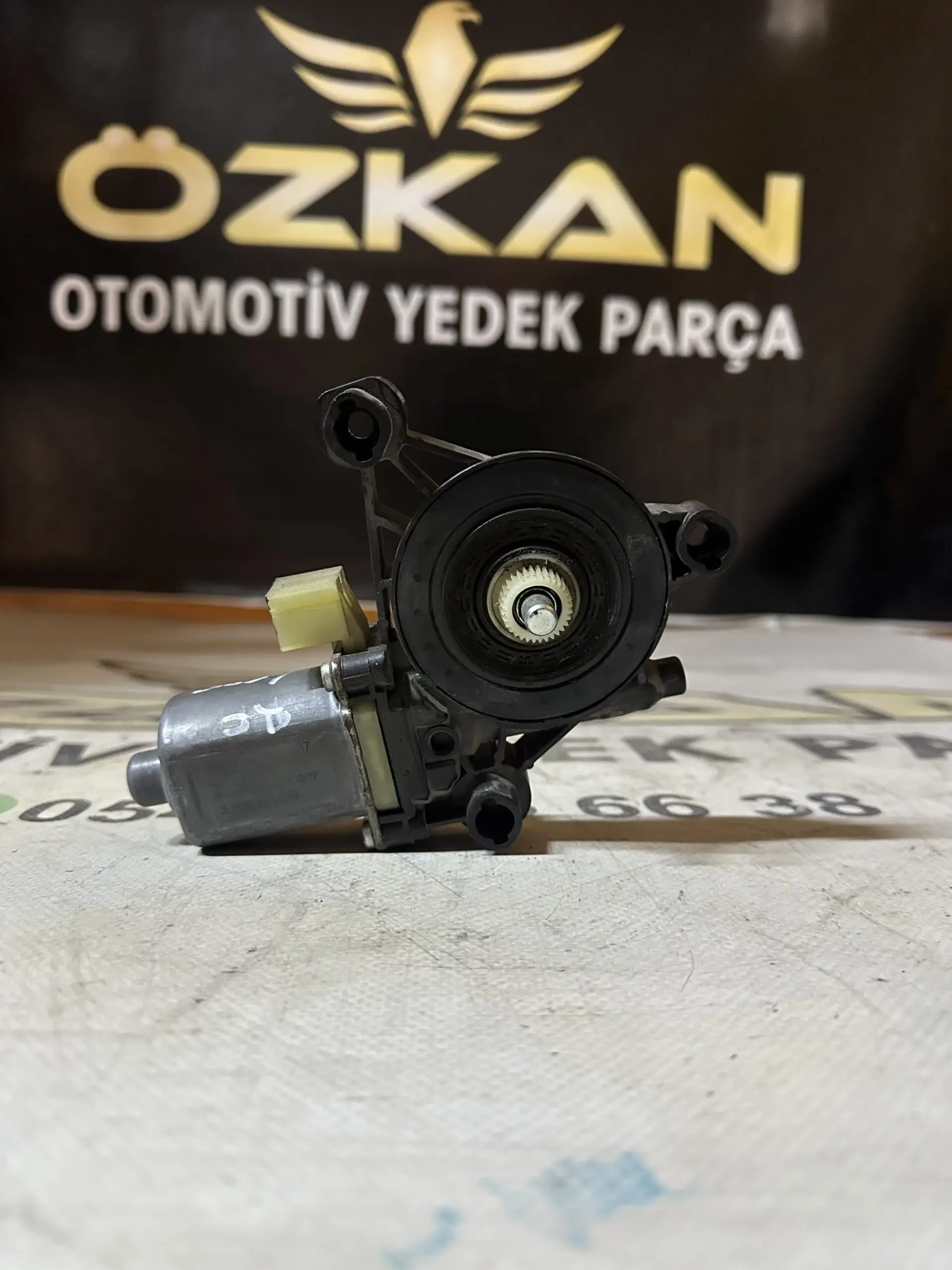 Octavia , Leon , Golf7 , A3 , Sol Ön Cam Motoru , 5Q0959801B , 5Q0.959.801.B - Küçük Görsel 2