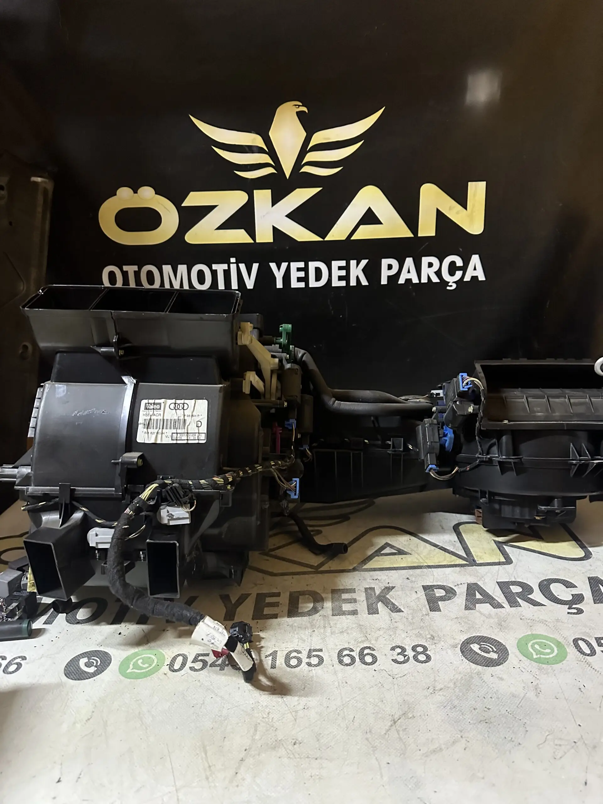 Audi A4 Kalorifer Kazanı 8E1820005H - Küçük Görsel 3