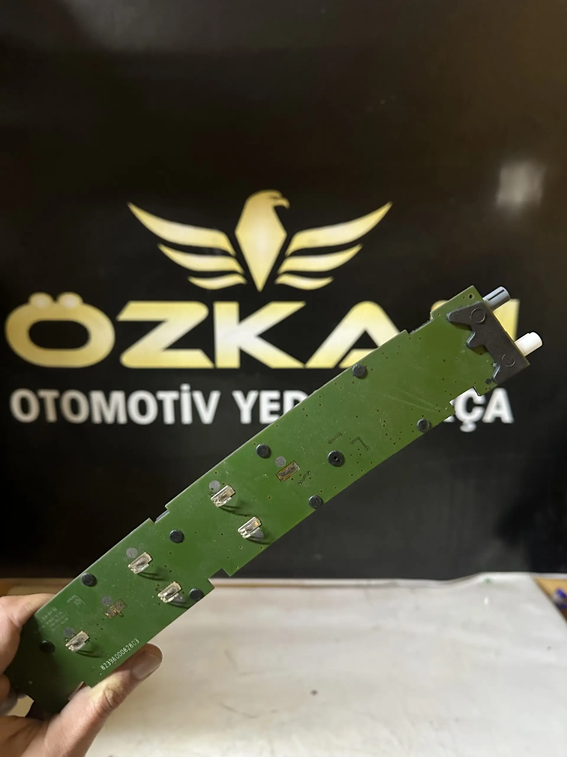 Audi A4 B6 , Anten , 8E5035225A , 8E5 035 225 A - Küçük Görsel 3