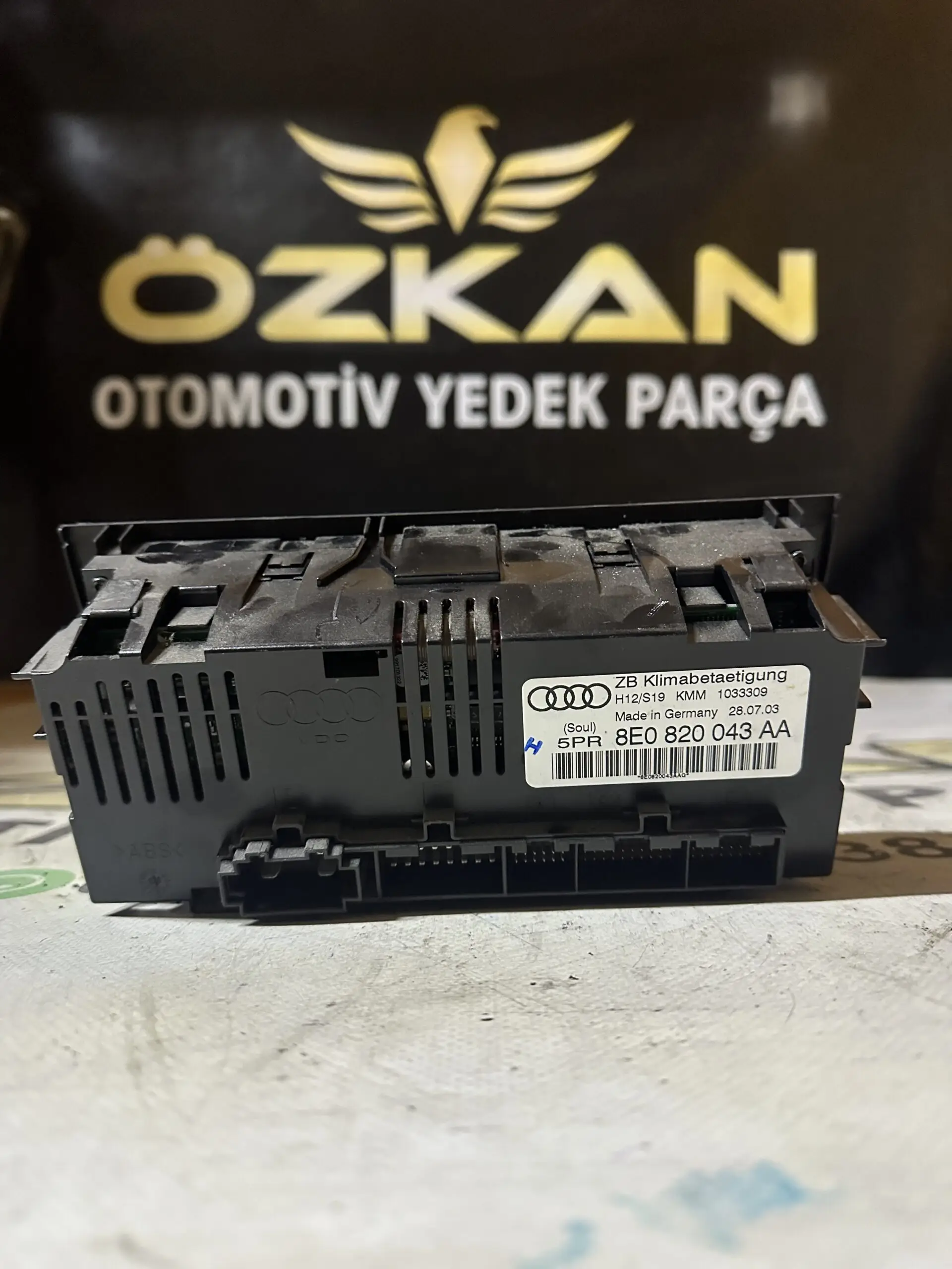 Audi A4 Klima Kontrol Paneli , 8E0820043 , 8E0820043AA - Küçük Görsel 3