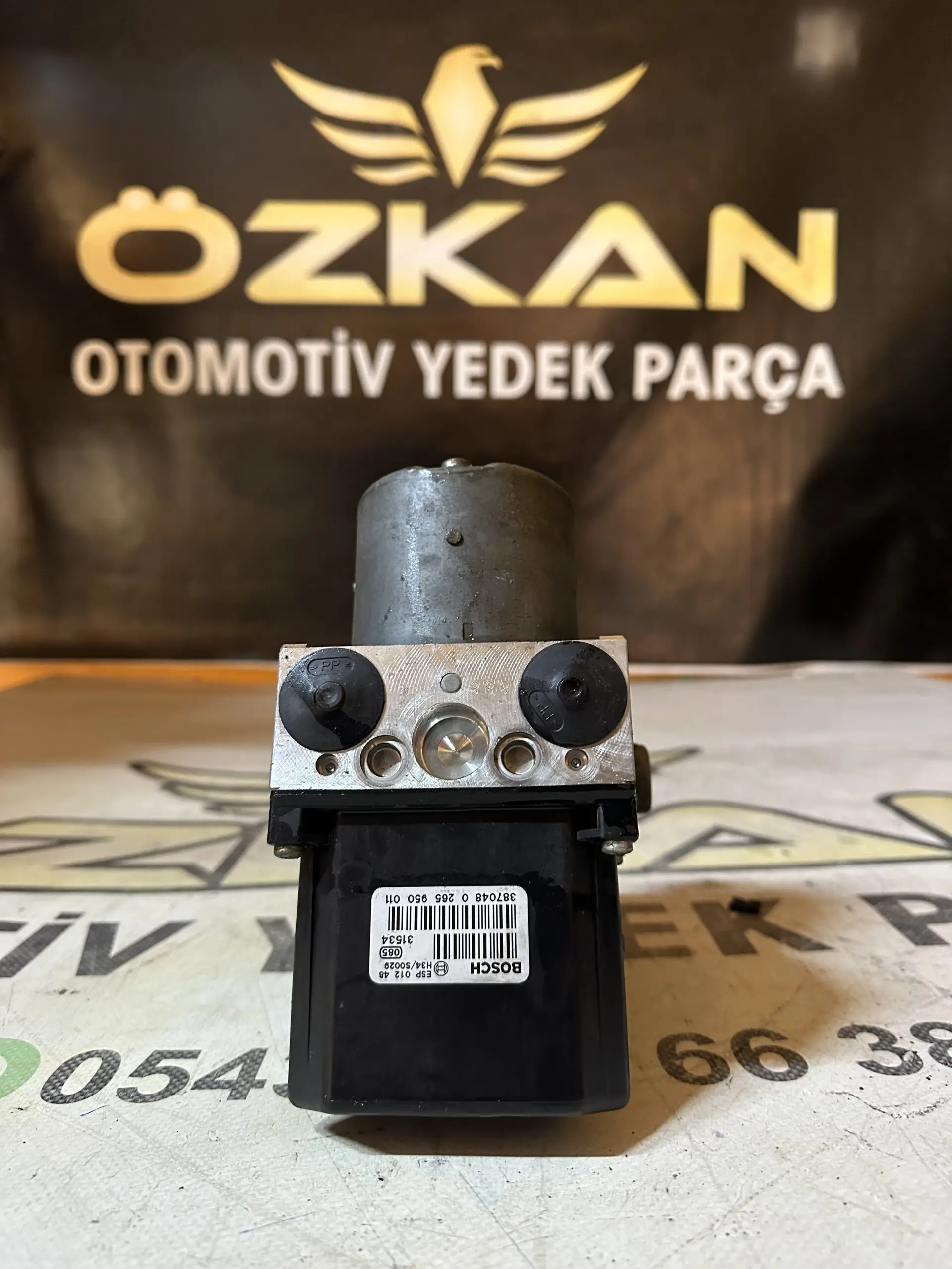 Audi A4 ABS Beyni 8E0614517 - Görsel 1