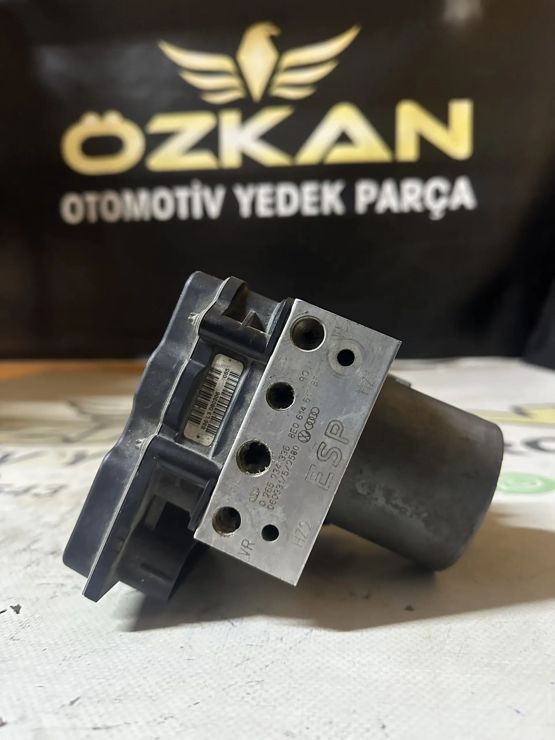Audi A4 ABS Beyni , 8E0 614 517 BF , 8E0 910 517 H , 8E0910517H , 8E0614517BF - Küçük Görsel 2