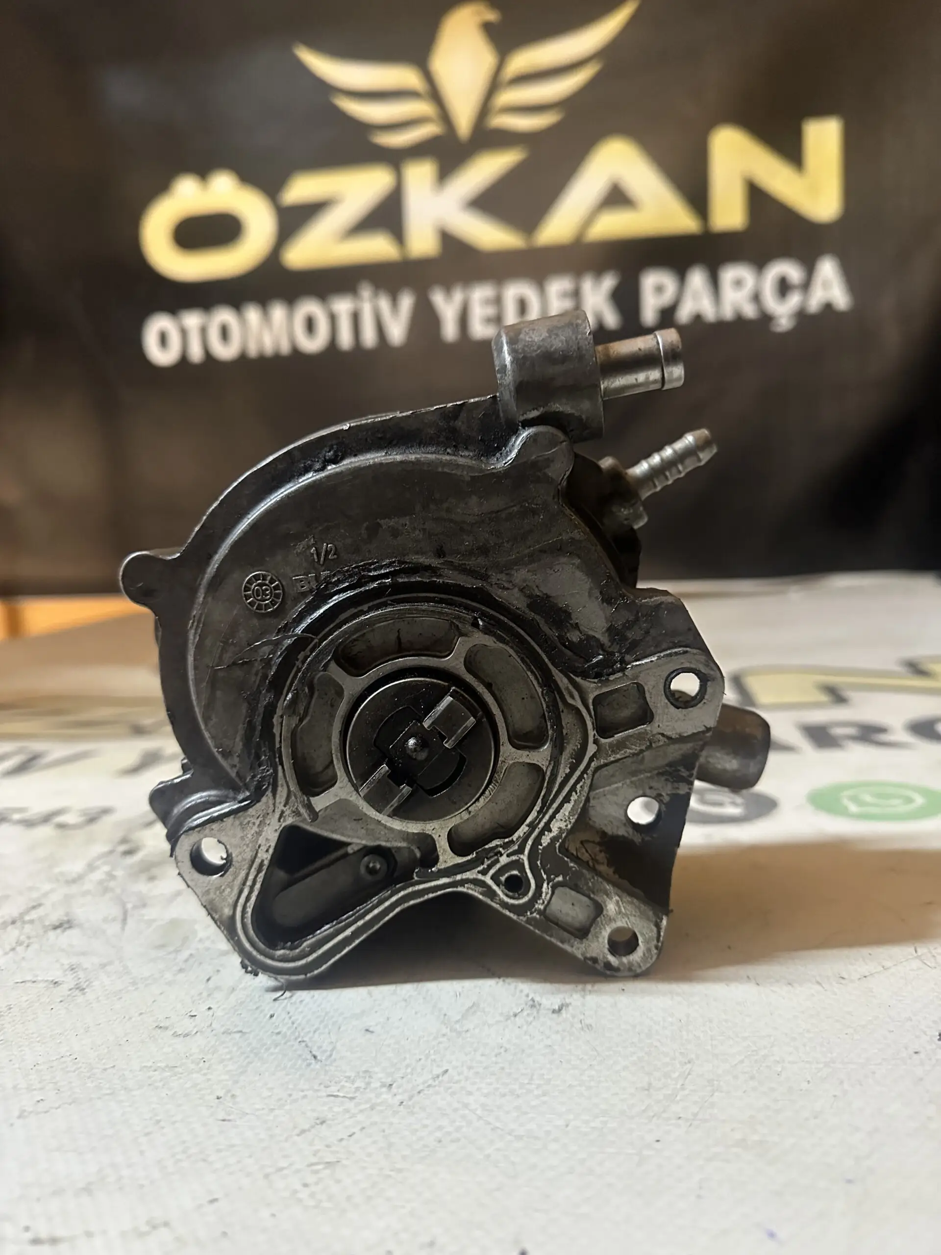 T5 transporter Tandem vakum pompası 070145209F - Küçük Görsel 2