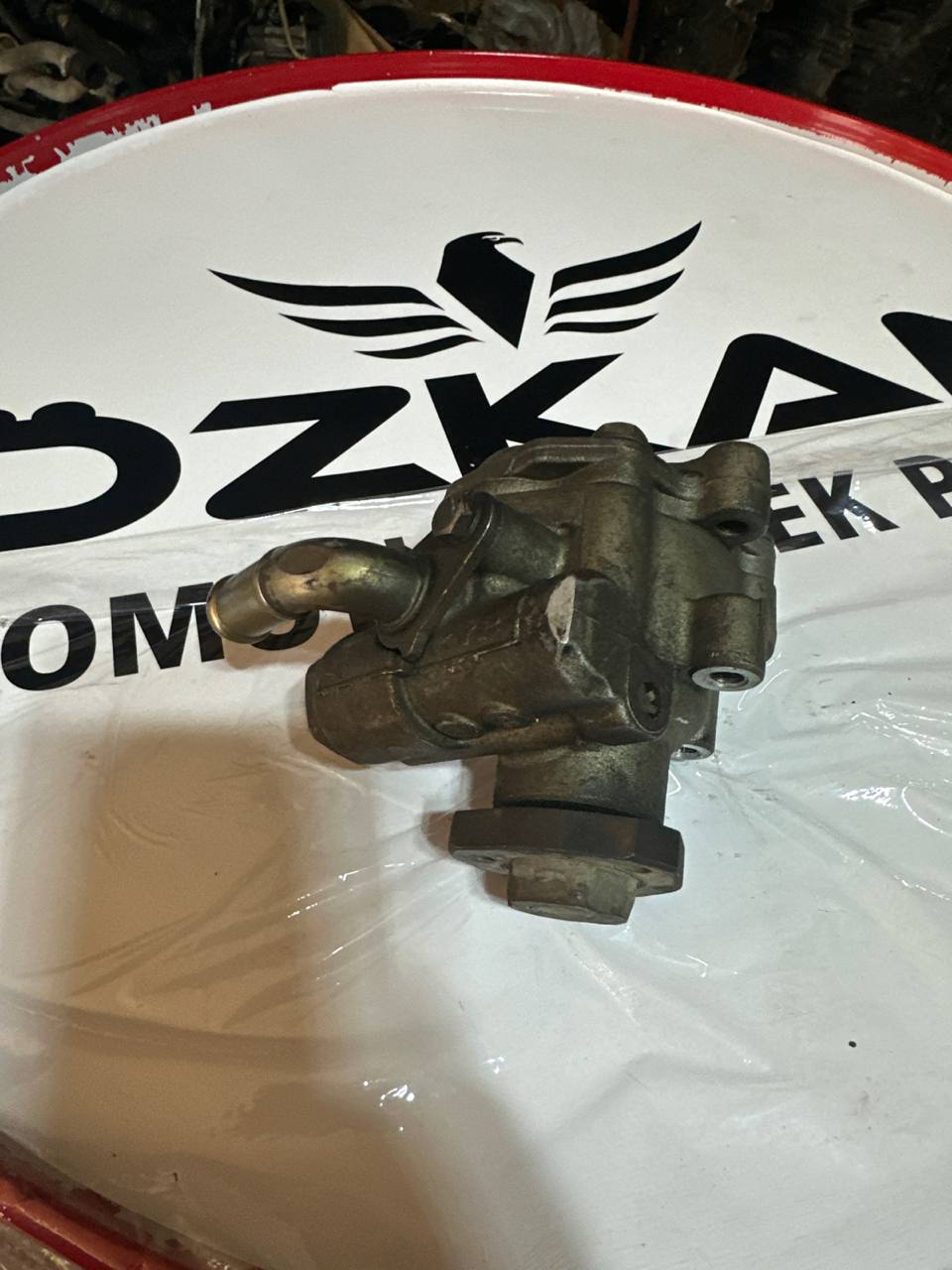 7E0422154 Transporter direksiyon pompası - Küçük Görsel 2
