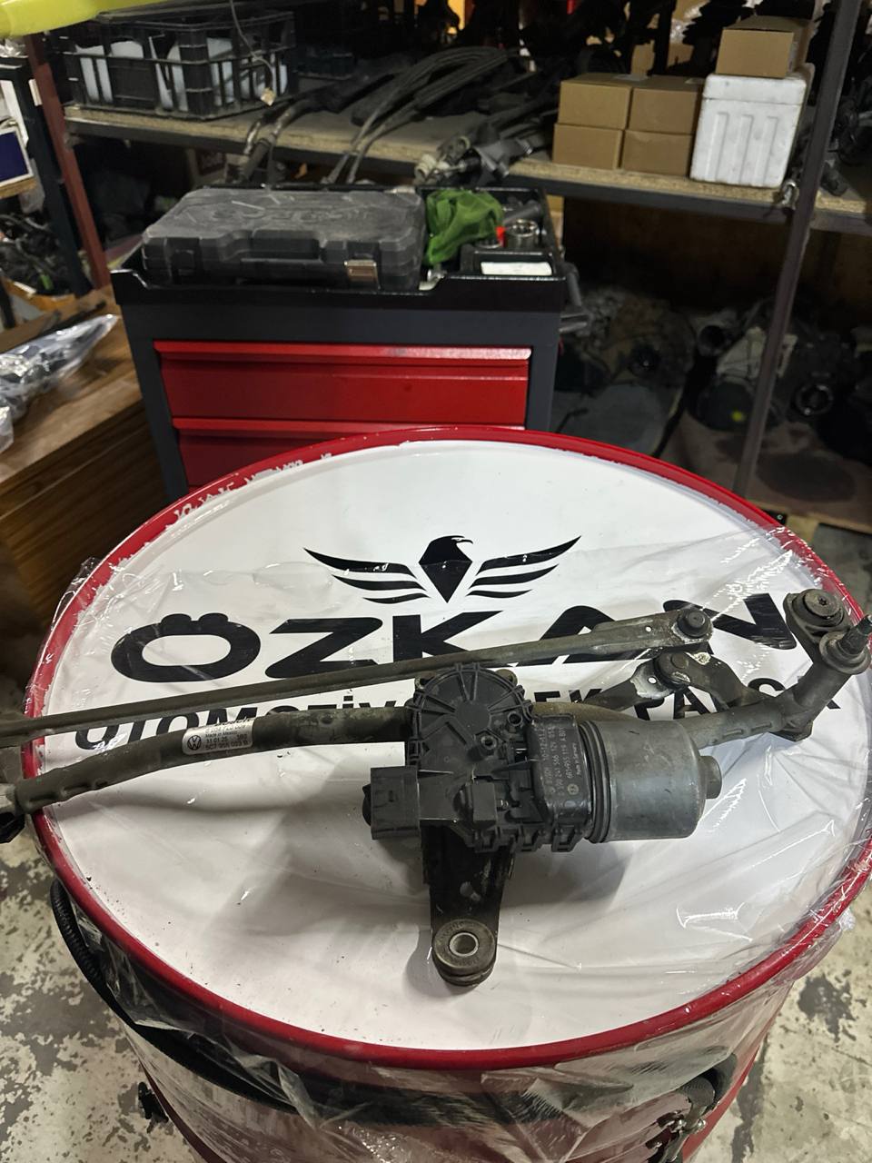 6R1955119A Jetta silecek motoru ve mekanizması 5C7955023B - Görsel 1