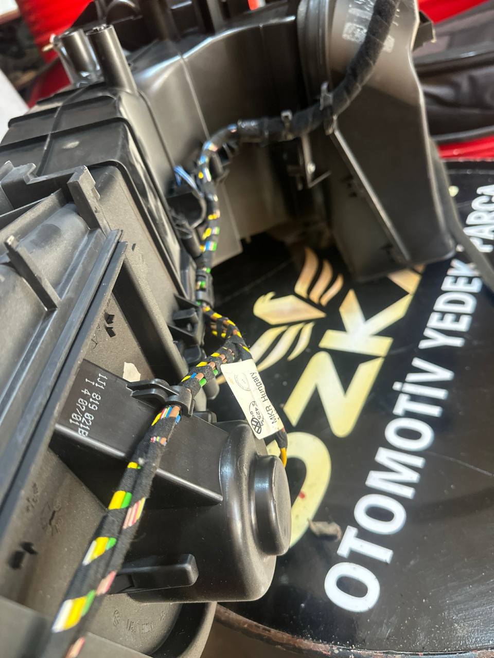 1J0907511 VW kalorifer flap yönlendirme ayar motoru - Küçük Görsel 2