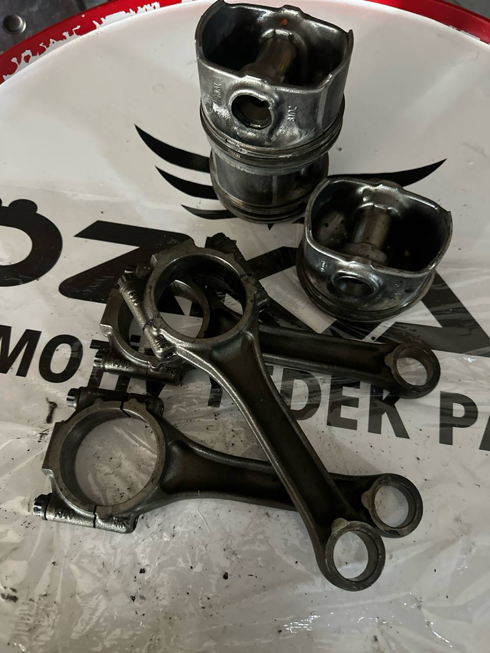VW SEAT SKODA AUDİ 038 V300 BİYEL KOLU PİSTON KOLU - Küçük Görsel 2