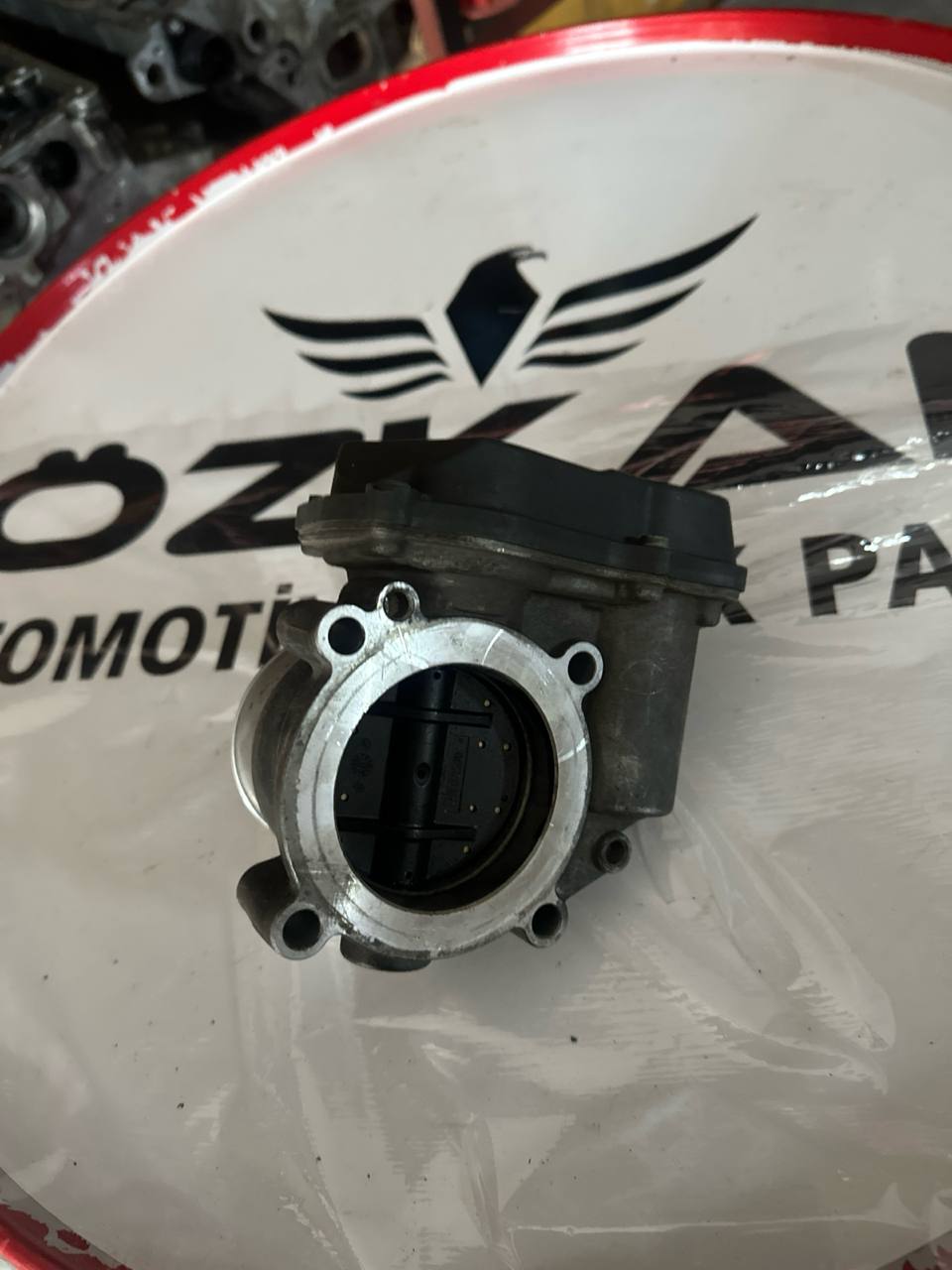 06F133062G AUDİ A4 A6 A3 VW PASSAT GAZ KELEBEĞİ - Küçük Görsel 2