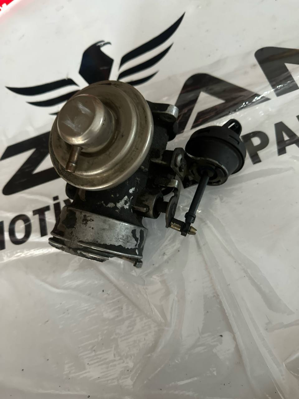 038131501AA Egr Valfi 1.9 TDİ AXB AXC AVF T5 TRANSPORTER - Görsel 1