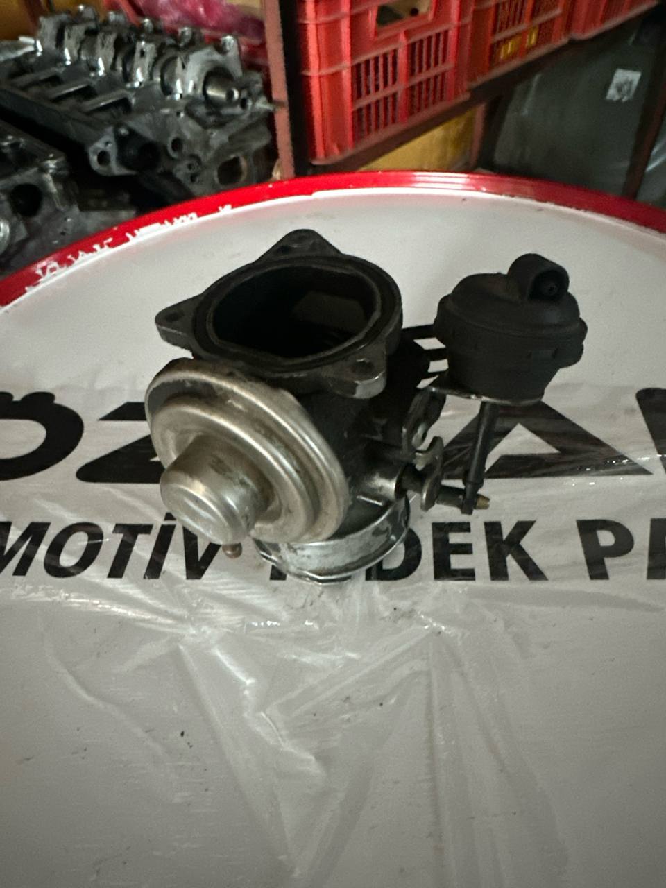 038131501AA Egr Valfi 1.9 TDİ AXB AXC AVF T5 TRANSPORTER - Küçük Görsel 2