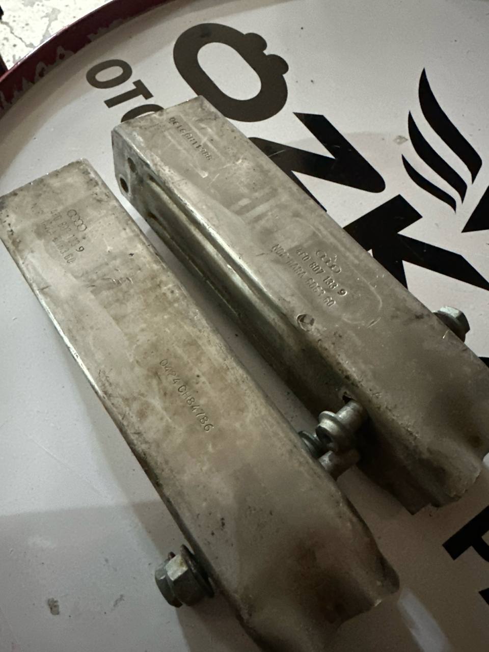4F0807133 AUDİ A6 TAMPON DEMİRİ AYAĞI - BABASI - Küçük Görsel 2