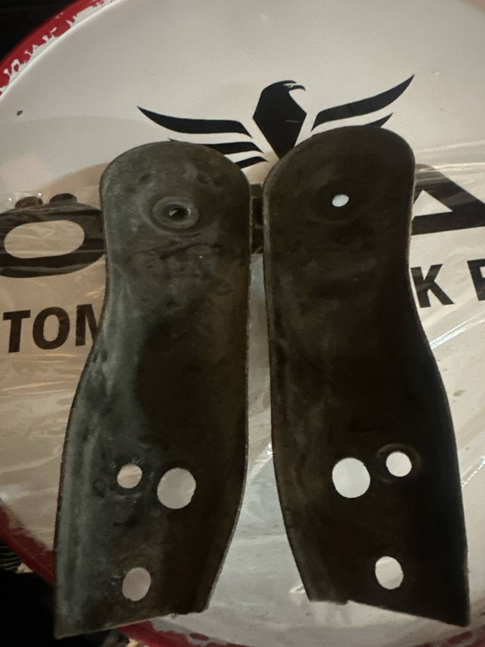 4F0505220B Audi A6 ARKA BEŞİK BRAKETİ - Küçük Görsel 2