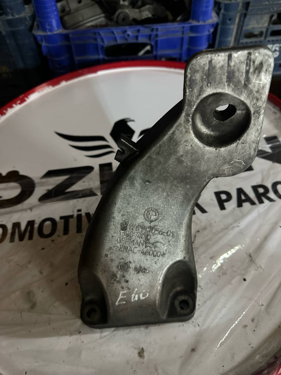 13807410 BMW MOTOR KULAĞI 22116777056-01 - Küçük Görsel 2