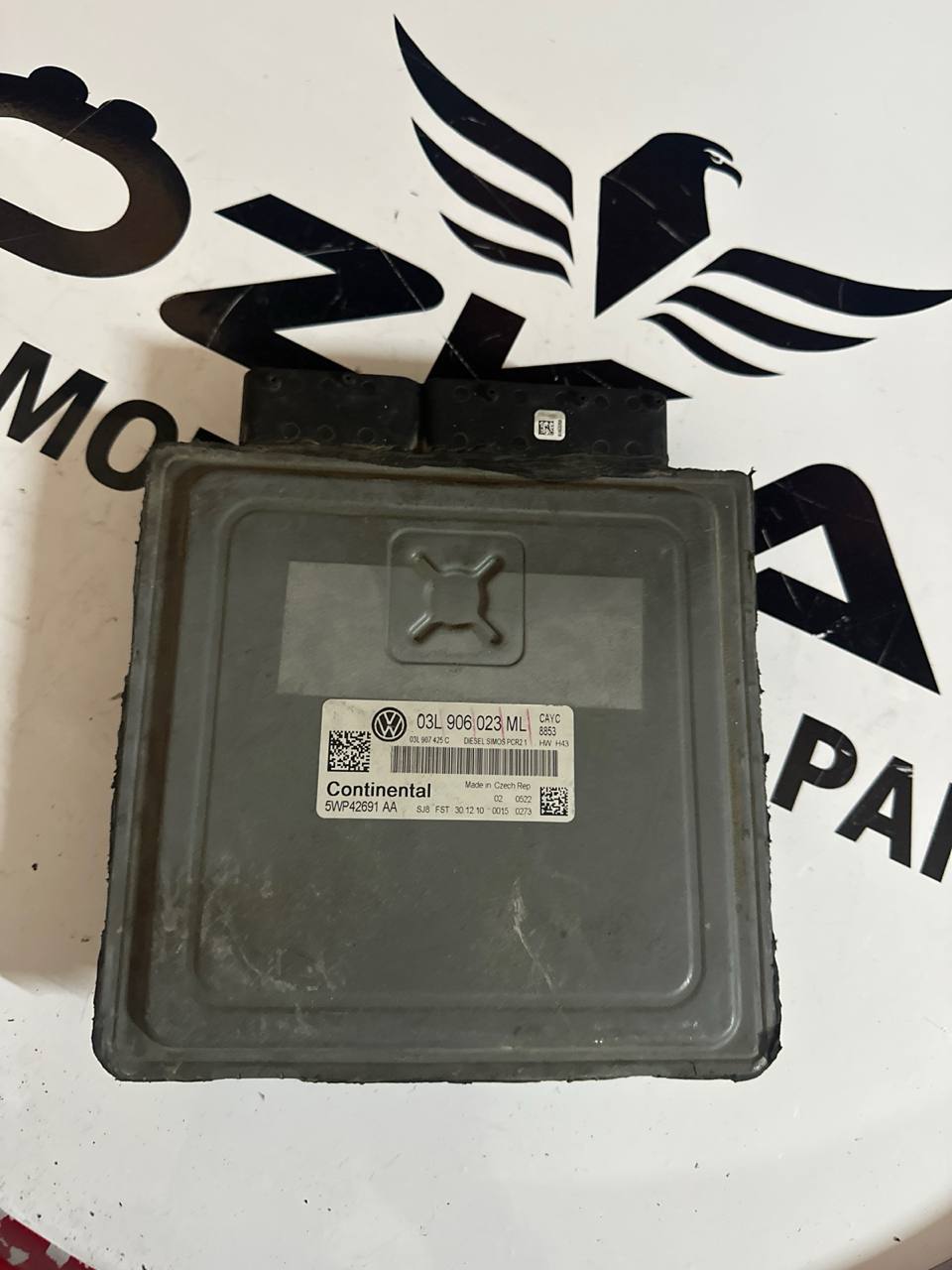 VW Jetta 1.6 TDI CAY Motor Beyni (OEM: 03L906023ML) - Görsel 1