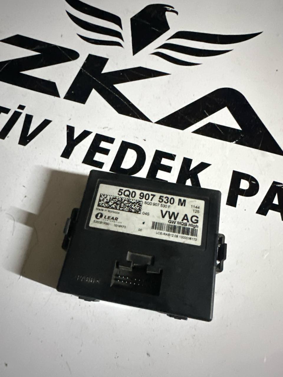 Audi Seat Skoda VW Gateway Beyni (OEM: 5Q0907530M) - Görsel 1