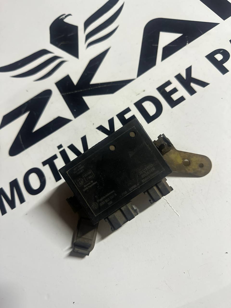 VW Polo ve Caddy İmmobilizer Beyni (OEM: 6H0953257A) - Görsel 1