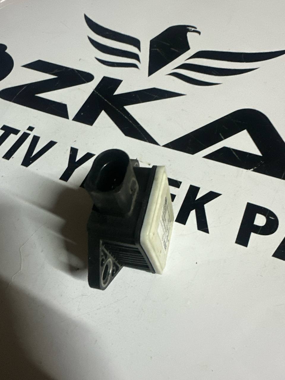 Audi A4 A6 ESP Sensör Modülü (OEM: 8E0907637B) - Küçük Görsel 2