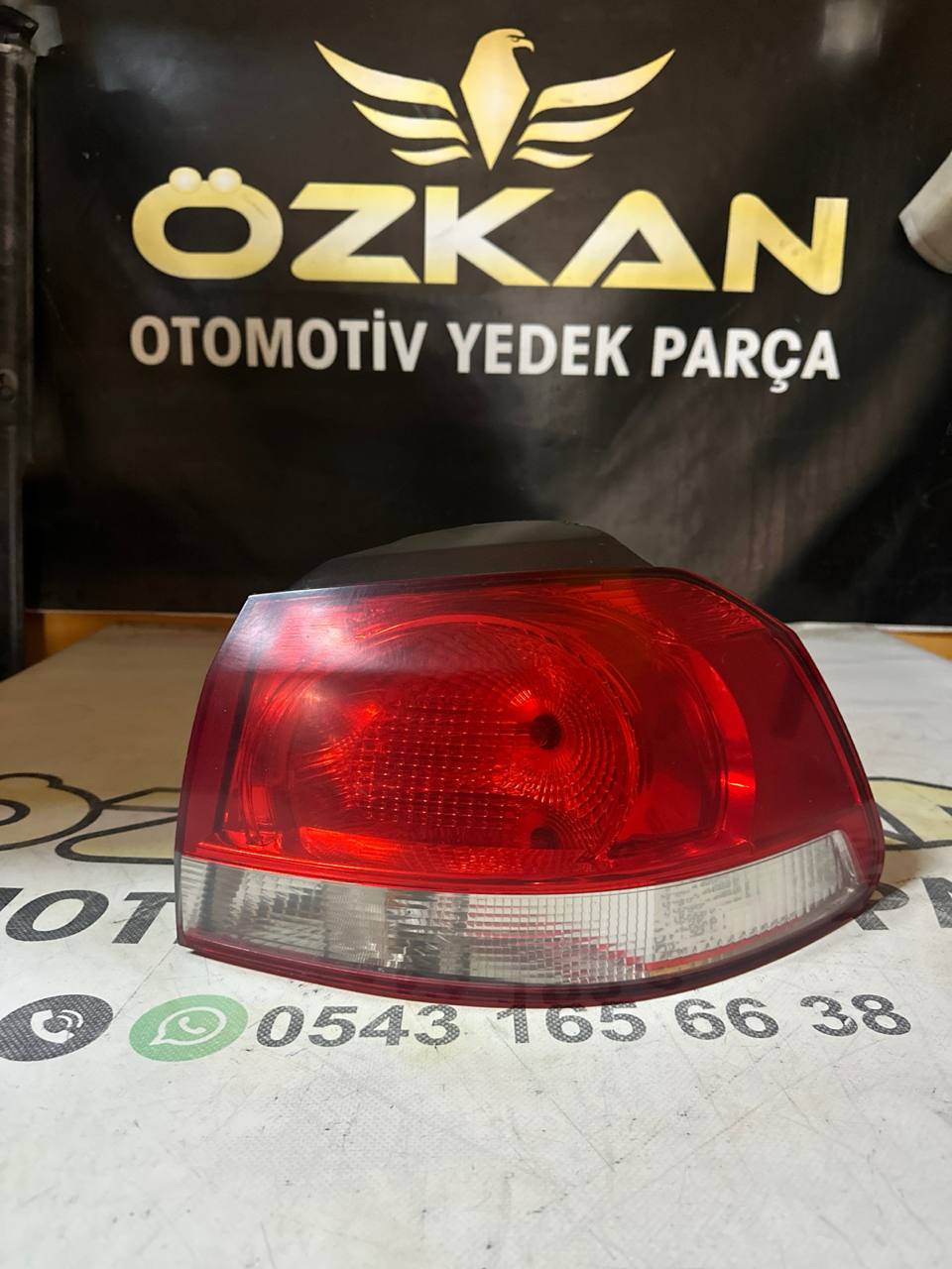 VW Golf 6 Sağ Dış Stop Lambası (OEM: 5K0945096E) - Görsel 1