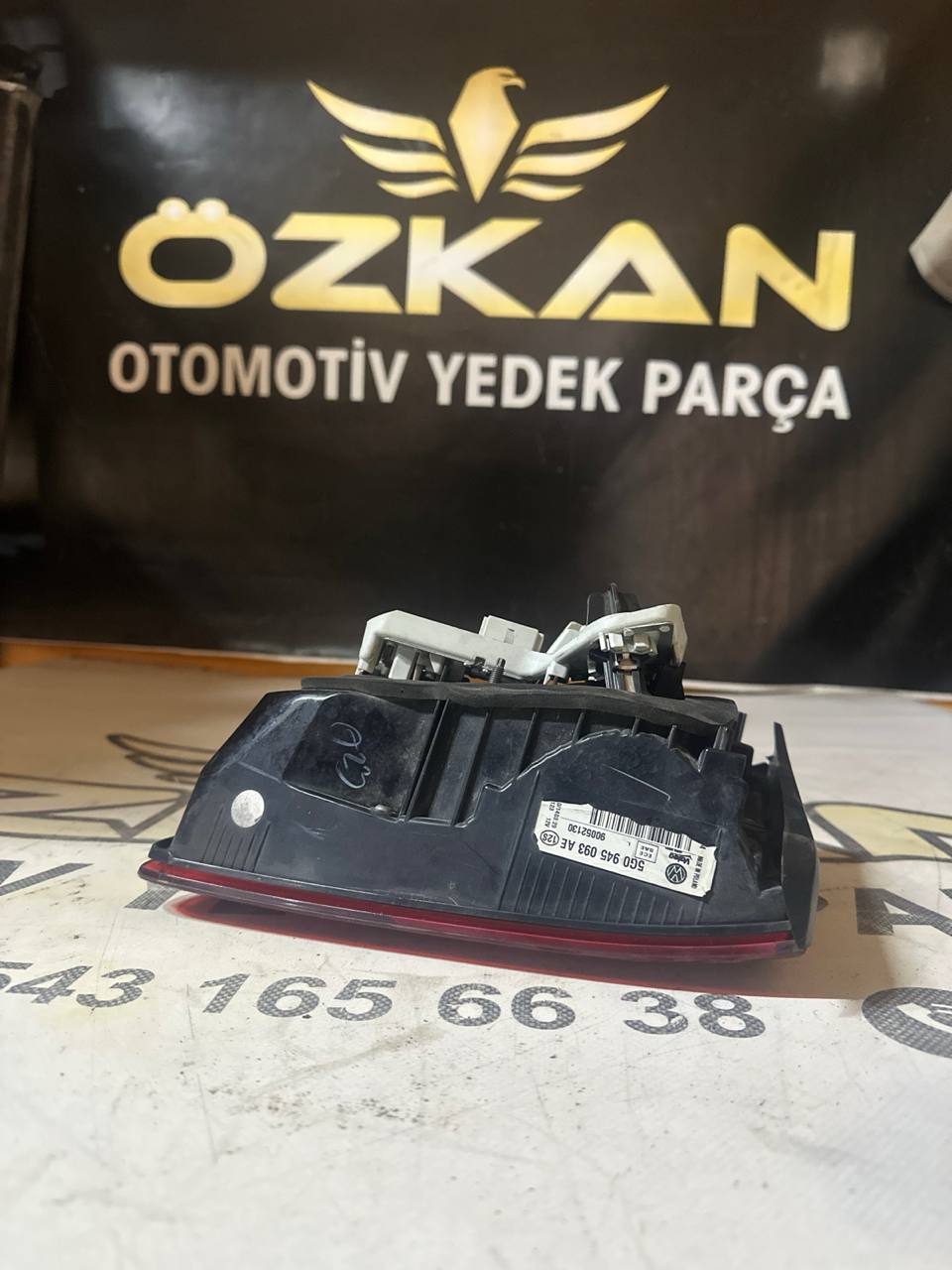 VW Golf 7 Sol İç Stop Lambası (OEM: 5G0945093AE) - Küçük Görsel 2
