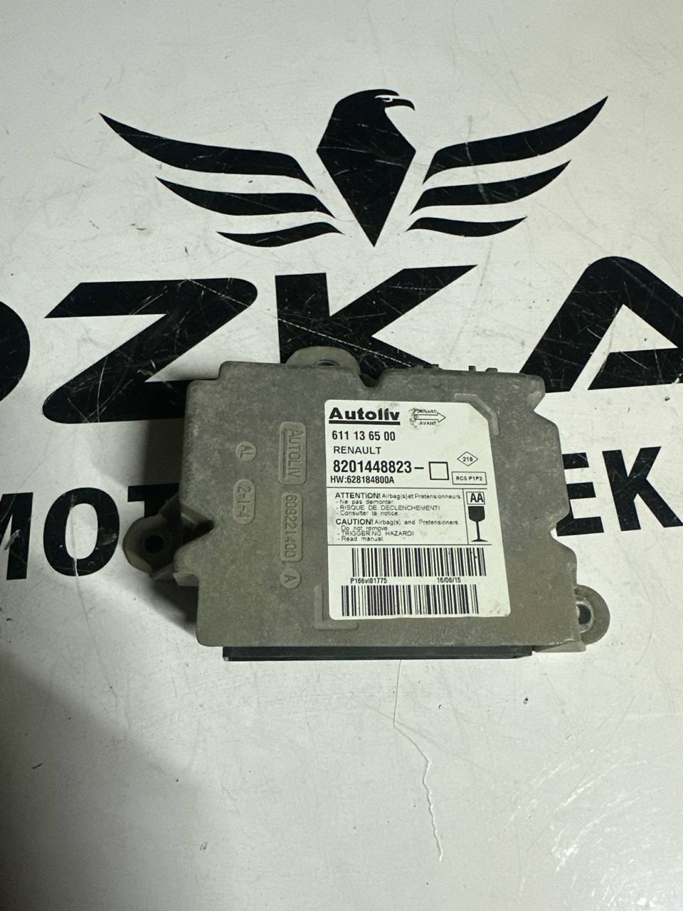 Renault Master 3 Airbag Beyni (OEM: 8201448823) - Görsel 1