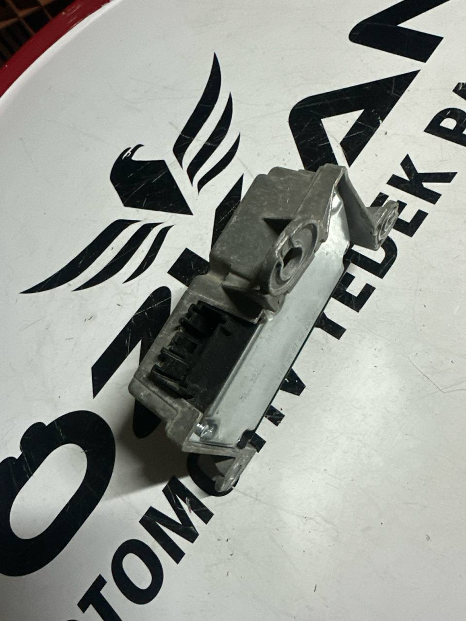 Renault Master 3 Airbag Beyni (OEM: 8201448823) - Küçük Görsel 2
