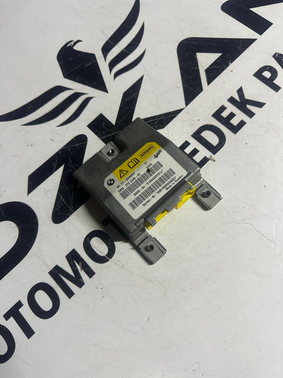 BMW E60 Airbag Beyni - SRS Hava Yastığı Kontrol Ünitesi (OEM: S1694029701J) - Görsel 1