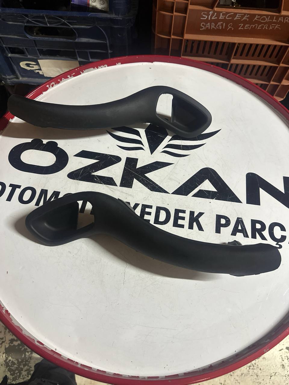 Seat Leon ve Toledo İç Kapı Çekme Kolu Takımı (OEM: 1M0867197B, 1M0867198B) - Küçük Görsel 2