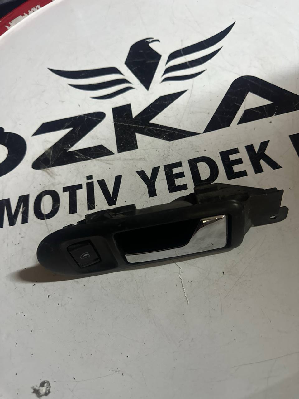 VW Bora, Passat, Golf Sağ Ön Kapı İç Açma Kolu (OEM: 3B1837114T)