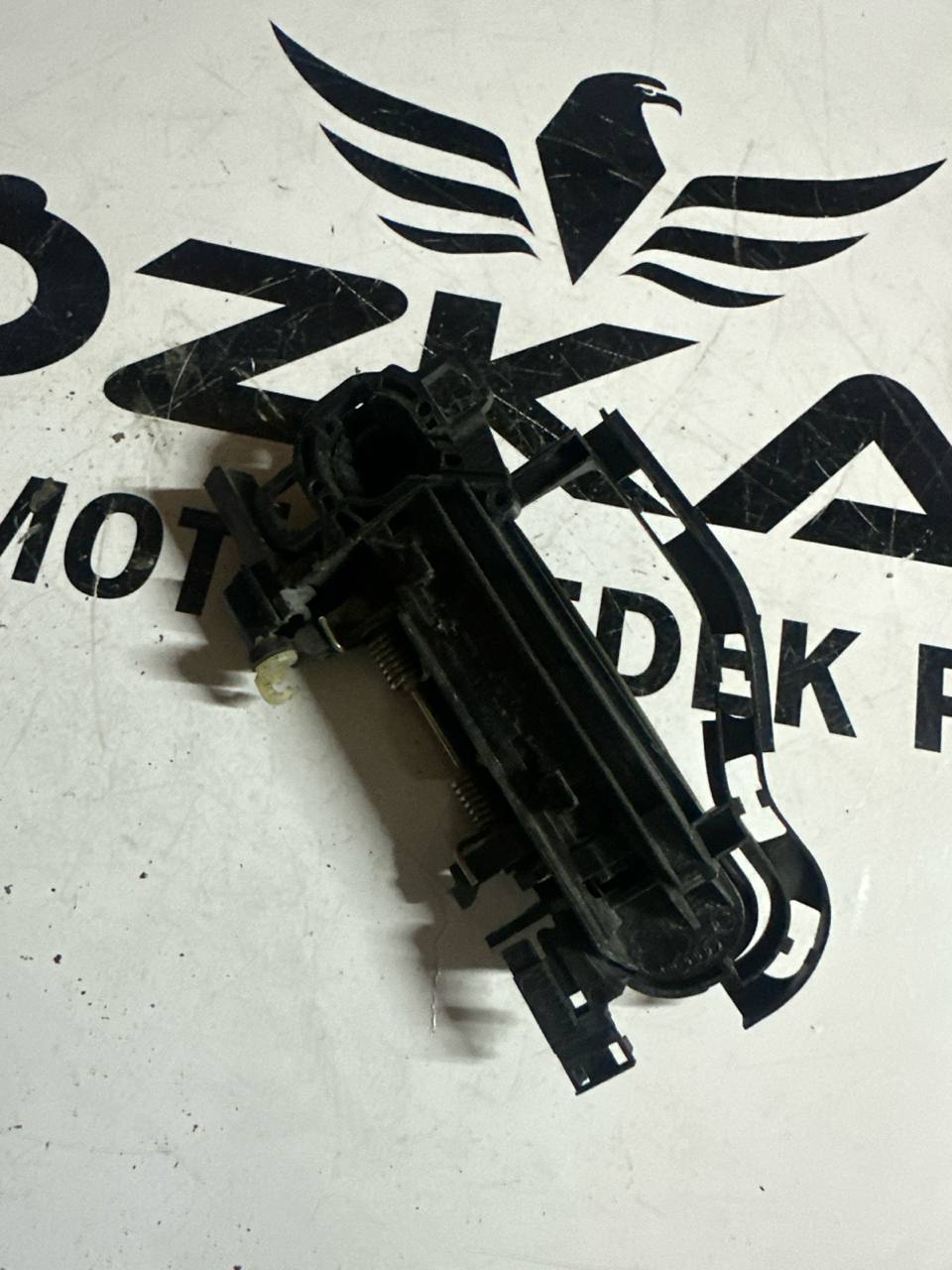 Audi A6 C6 Sağ Dış Kapı Açma Kolu (OEM: 4F0837886) - Küçük Görsel 2