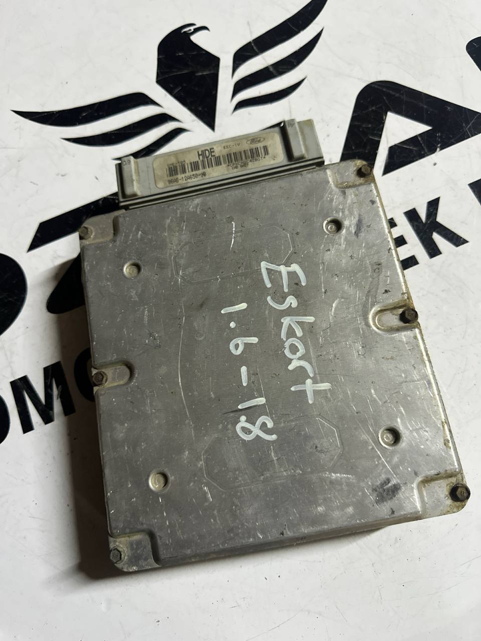 Ford Escort Motor Beyni - ECU (OEM: 96AB-12A650-JB) - Görsel 1