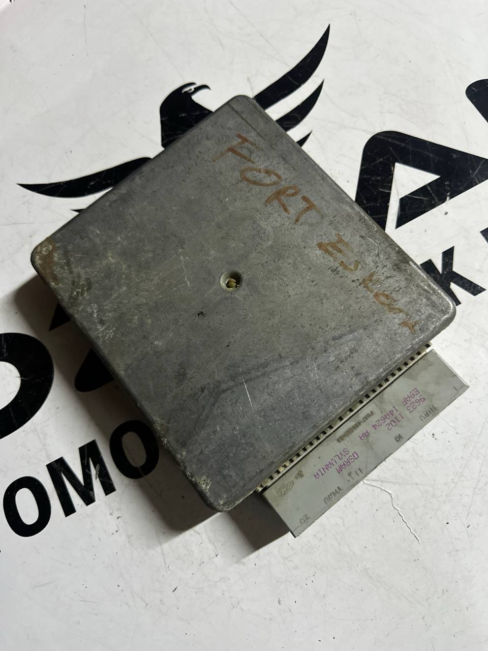 Ford Escort Motor Beyni - ECU (OEM: 96AB-12A650-JB) - Küçük Görsel 2