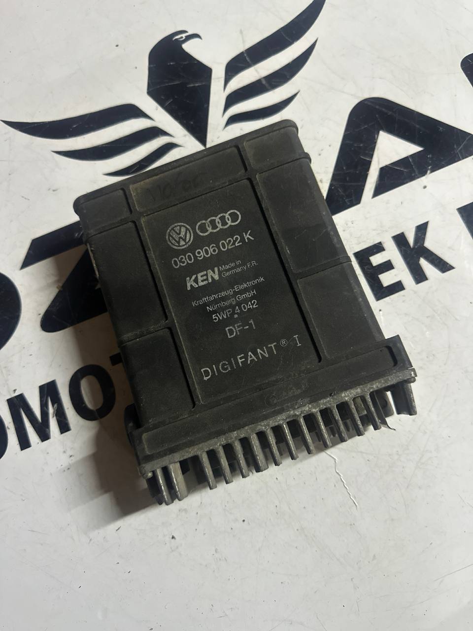 VW Polo 1.3 Klasik Motor Kontrol Ünitesi - ECU (OEM: 030906022K) - Görsel 1