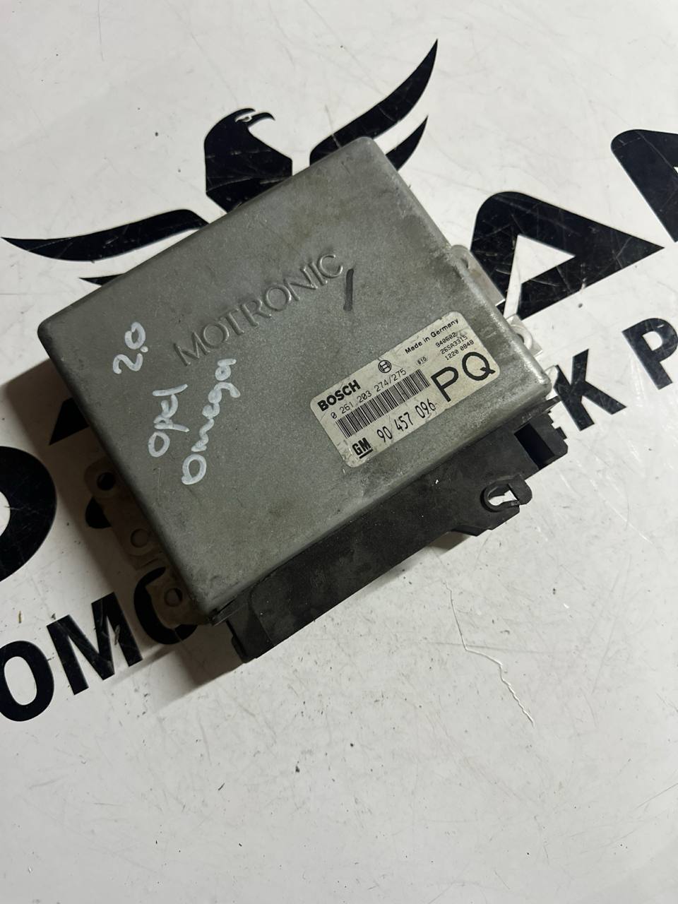 Opel Omega B 2.0 16V Motor Beyni - Bosch ECU (OEM: 90457096) - Görsel 1