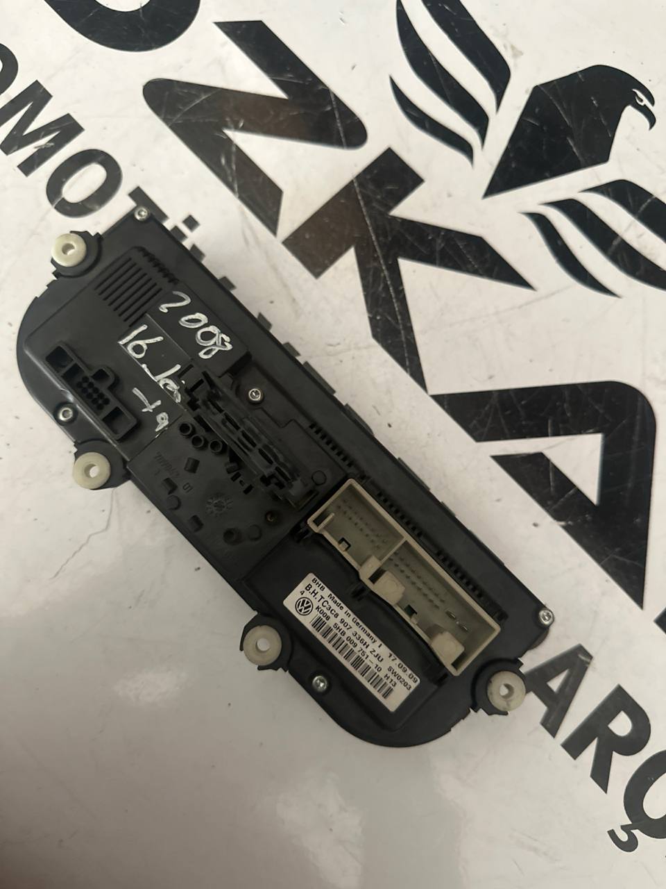 VW Golf 6, Passat ve Jetta Klima Kontrol Paneli Beyni (OEM: 3C8907336ZJ, 5HB009751-10) - Küçük Görsel 2