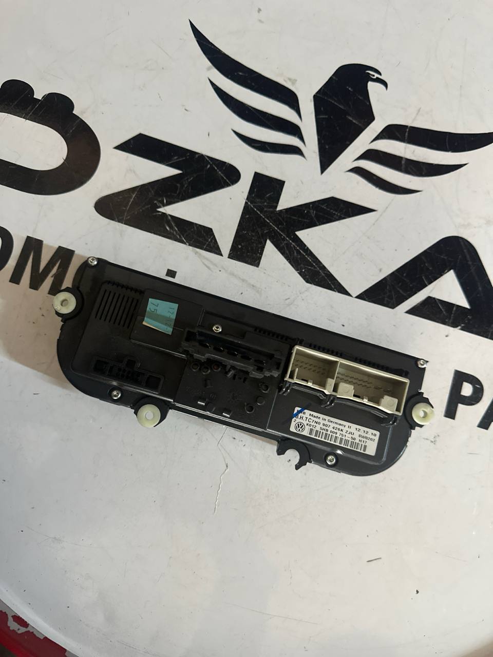 VW Jetta Golf 6 Passat Dijital Klima Kontrol Paneli (OEM: 7N0907426K) - Küçük Görsel 2
