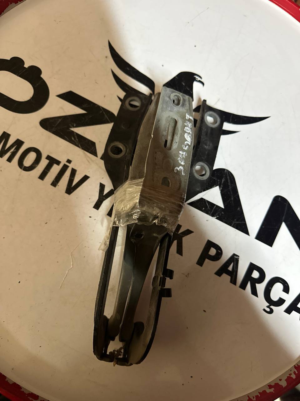 Peugeot 307 Kaput Menteşesi - Sağ ve Sol Uyumlu - Küçük Görsel 2