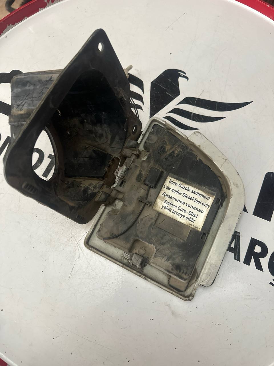 Renault Master Yakıt Depo Kapağı - Küçük Görsel 2