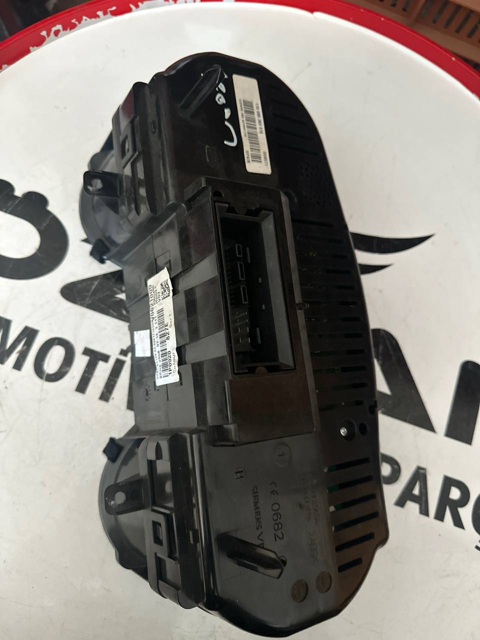 Seat Leon 2 Orijinal Kilometre Gösterge Saati (OEM: 1P0920827E) - Küçük Görsel 2